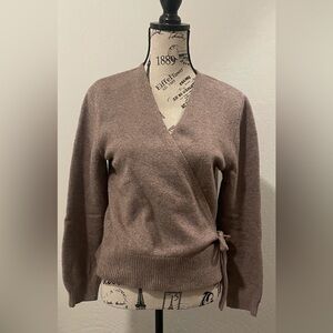 Old Navy Sweater